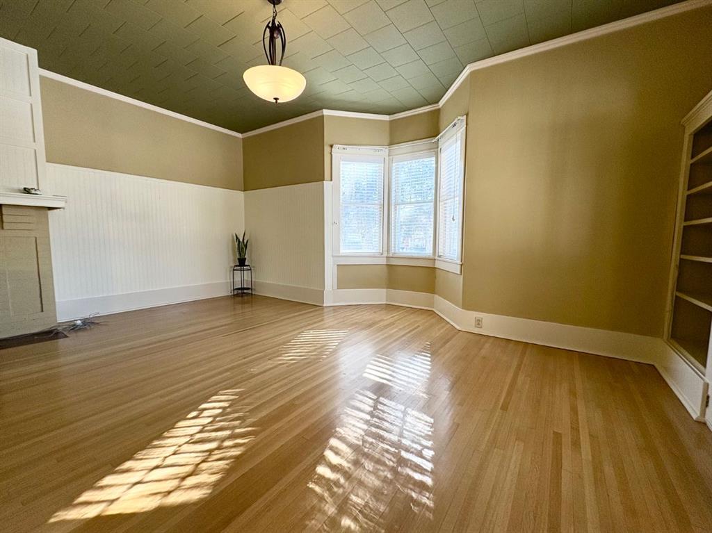 Picture for 1407 4 Avenue S