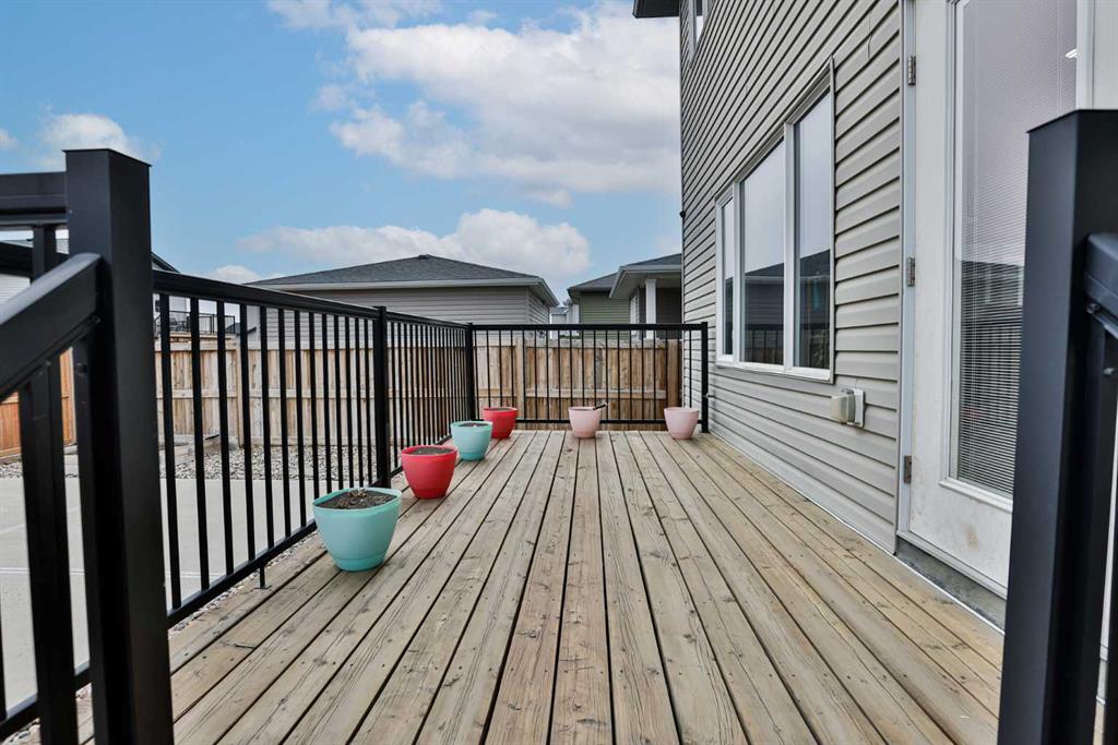 Picture for 636 Aquitania Boulevard W