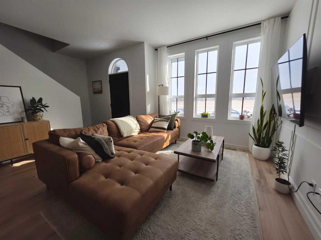 Picture for 633 Blackwolf Boulevard N