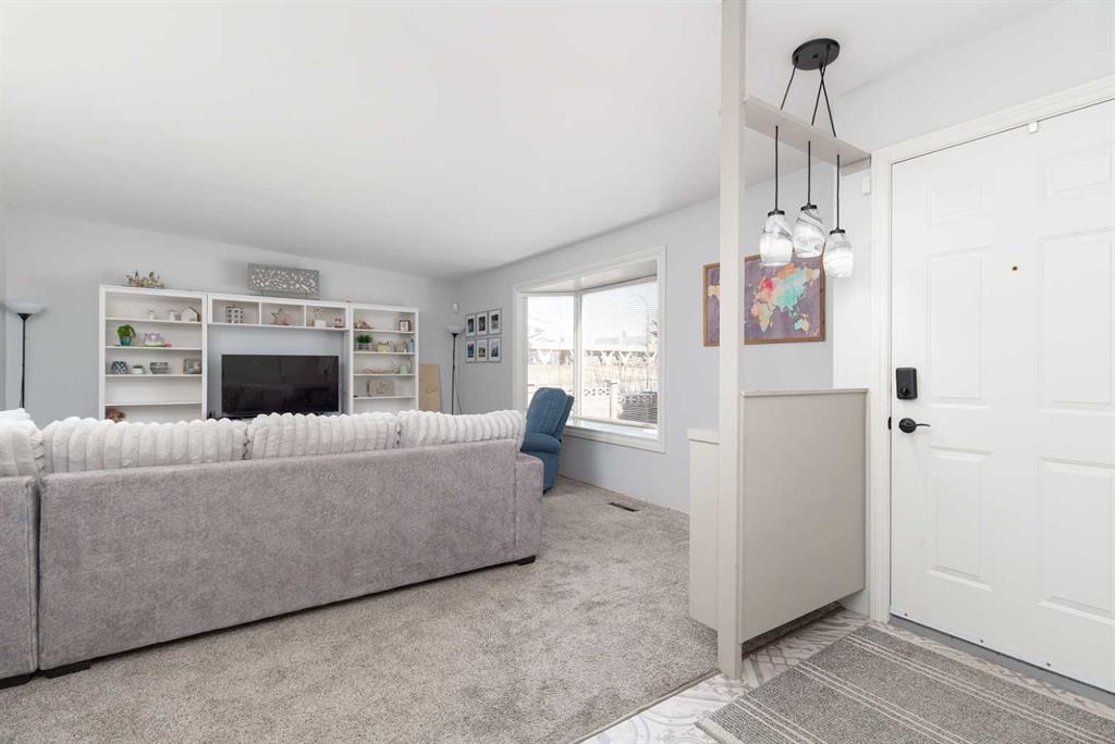 Picture for 1414 17 Street N