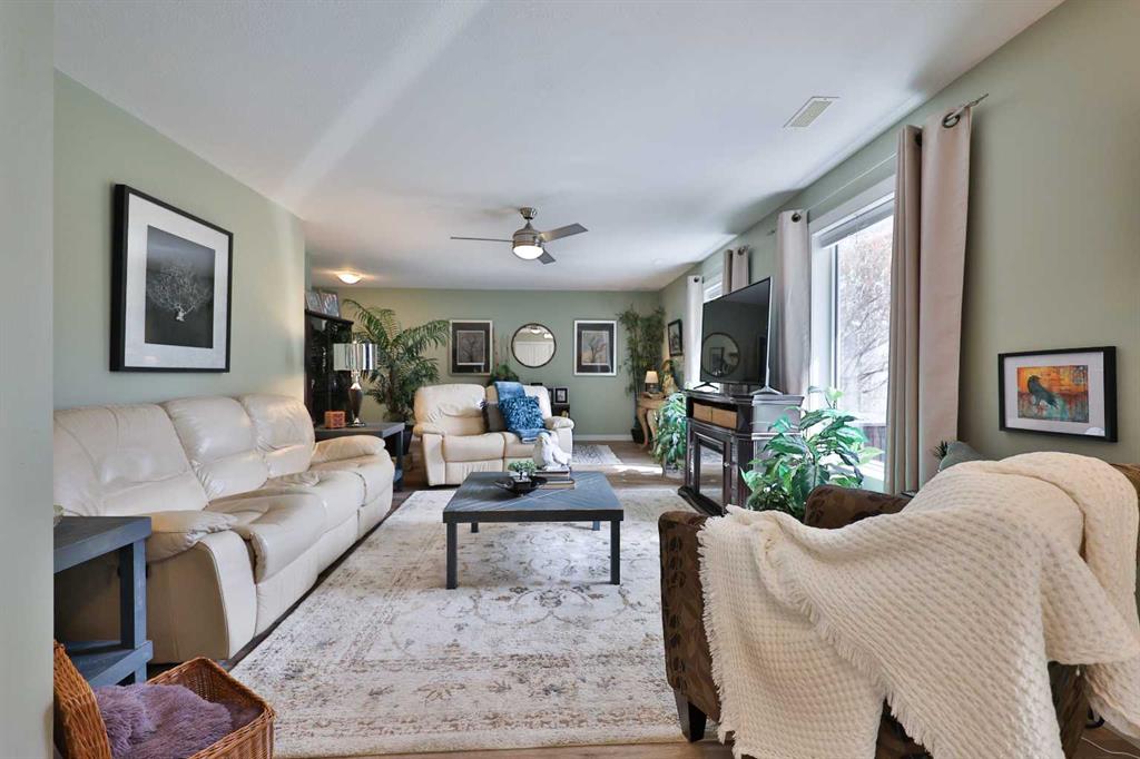 Picture for 28 E 100 S  