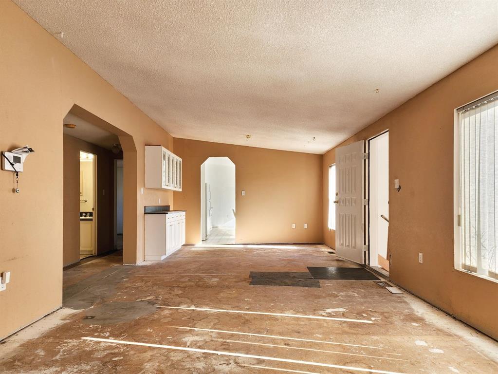 Picture for 234 49 Ave E  