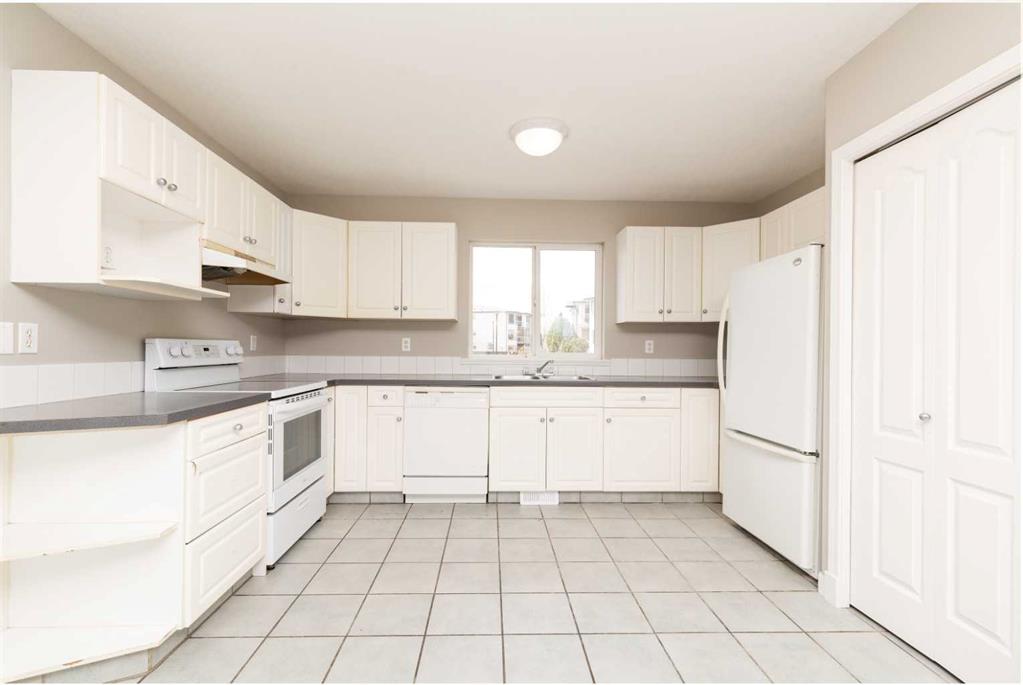 Picture for 158 Jerry Potts Boulevard W