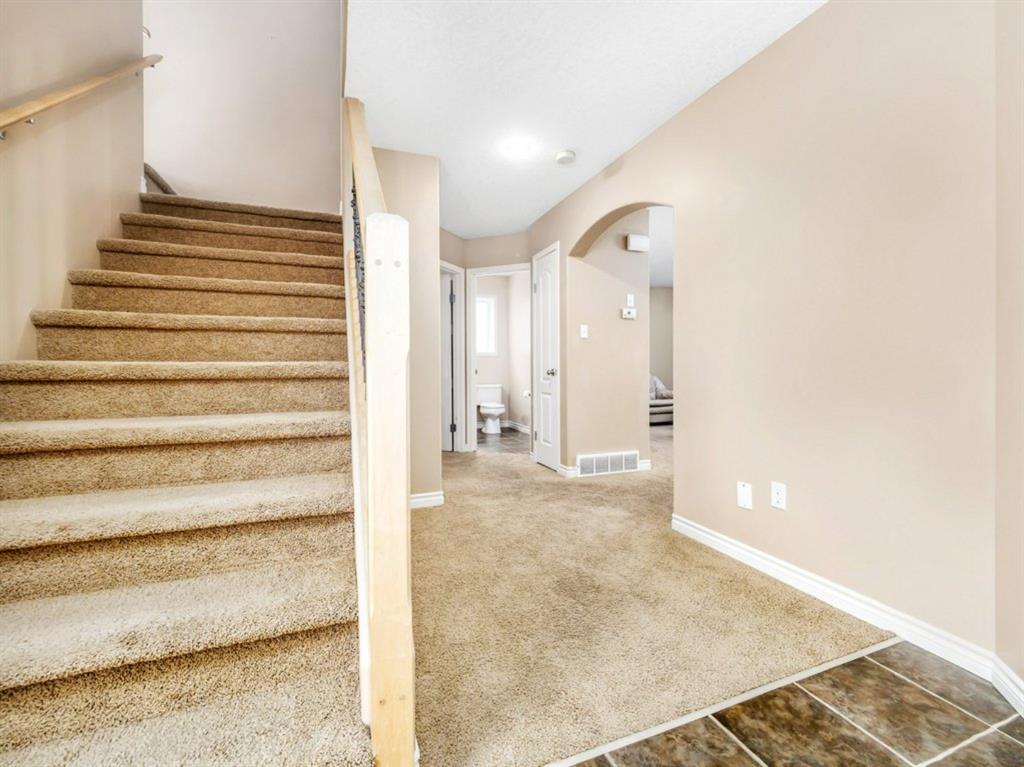 Picture for 689 Blackfoot Terrace W