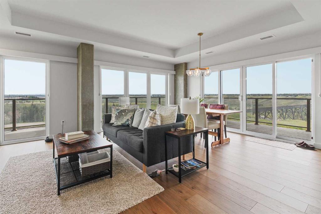 Picture for 536, 102 Scenic Drive N