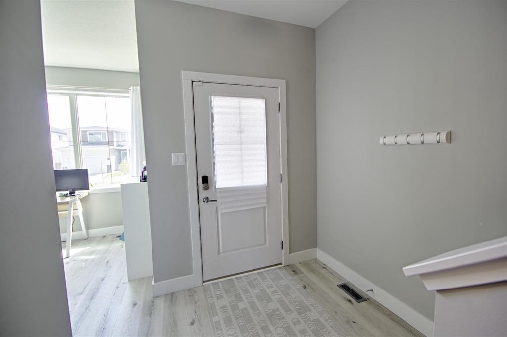 Picture for 963 Miners Boulevard W