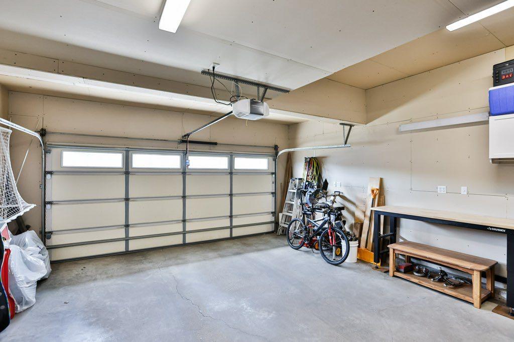 Picture for 573 Squamish Lane W