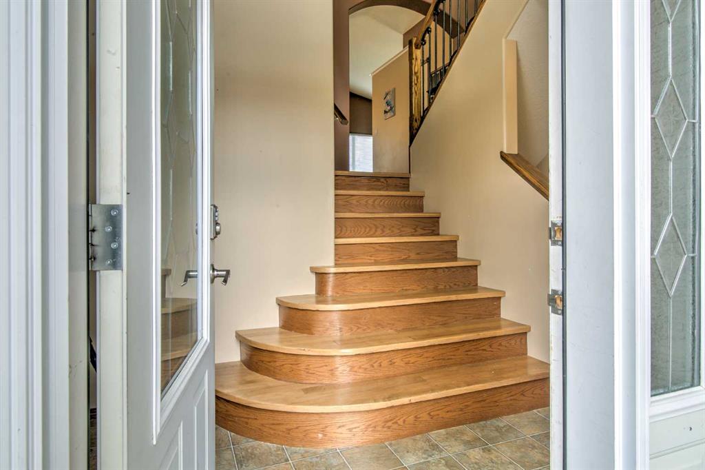 Picture for 27 Kodiak Boulevard N