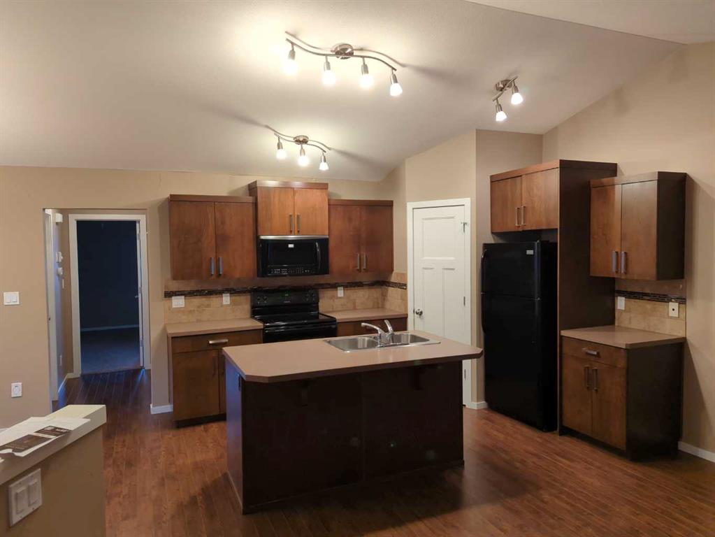 Picture for 144 Mt Sundial Court W