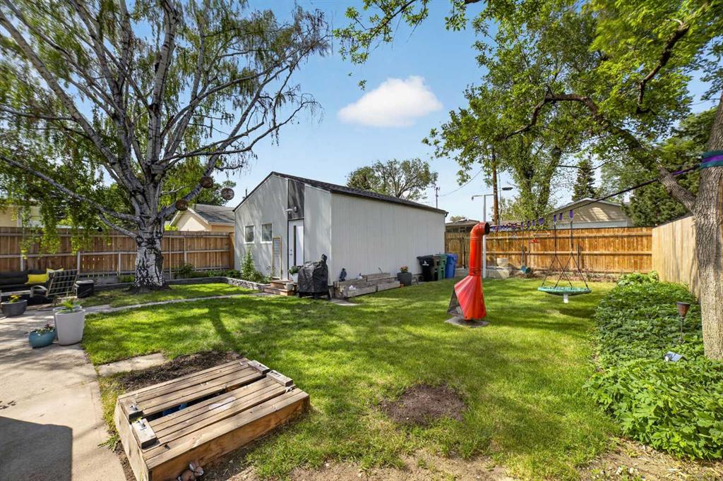 Picture for 2211 18 Avenue S