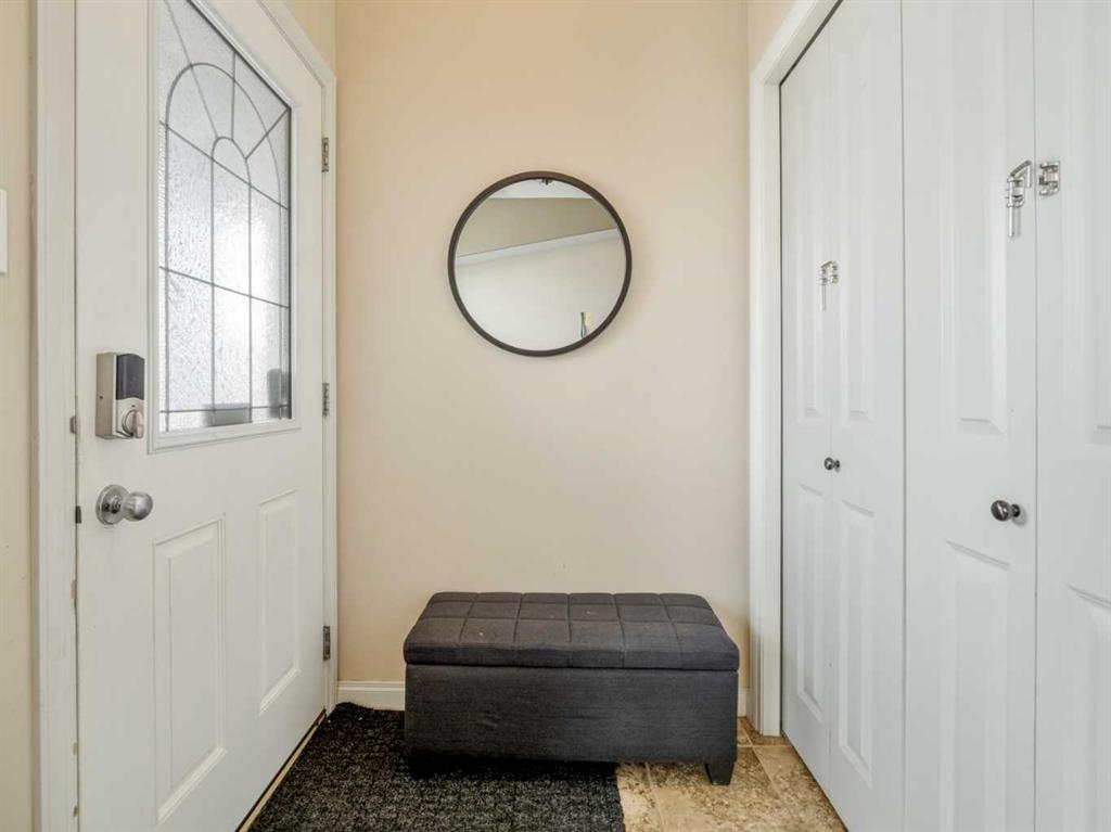 Picture for 554 Margaret Sutherland Crescent N