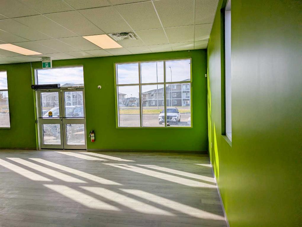 Picture for 304, 4979 Southlands Drive SE