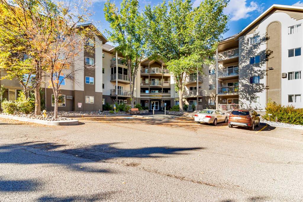 Picture for 101, 245 Red Deer Drive SW