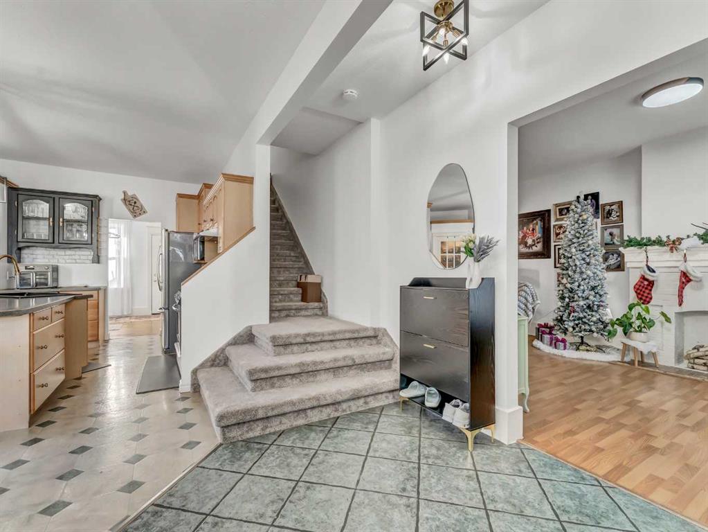 Picture for 27 4 Street SW