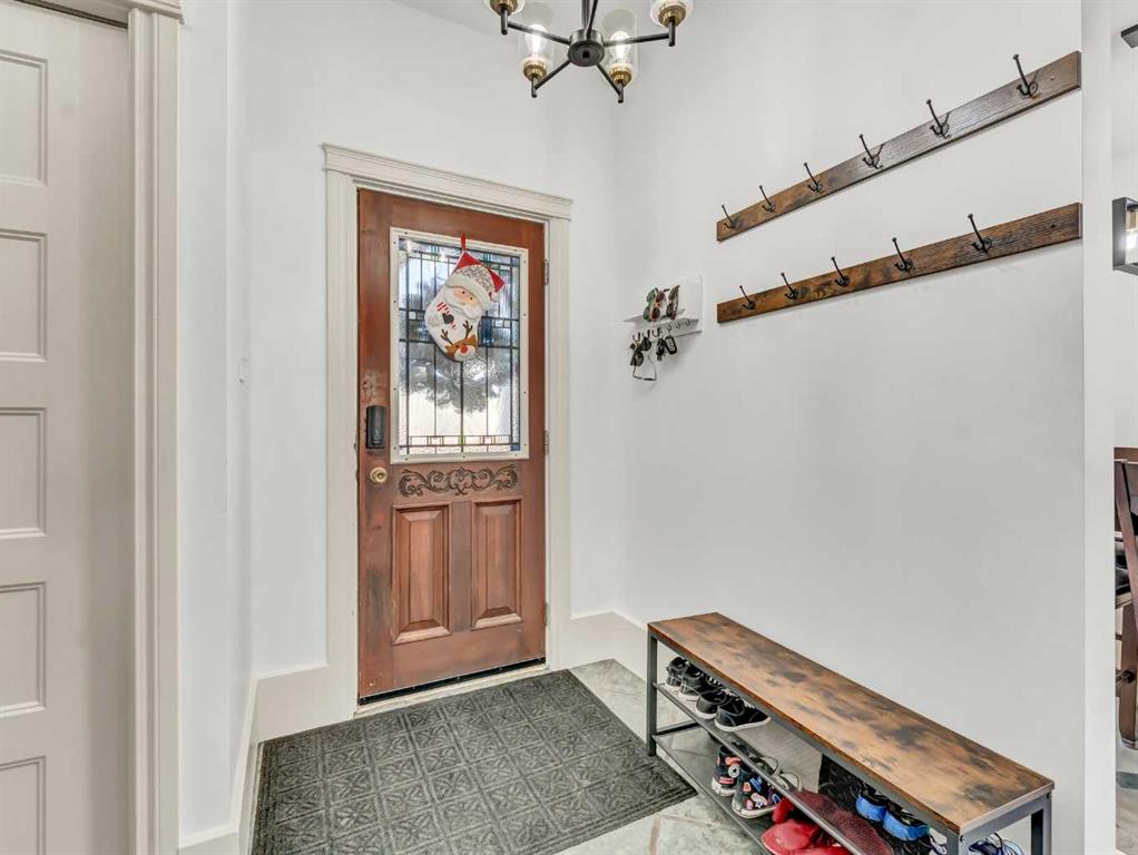 Picture for 27 4 Street SW