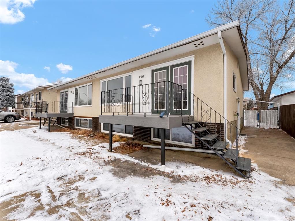 Picture for 490 18 Street NE