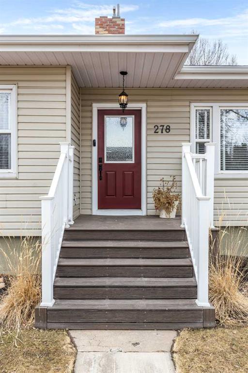 Picture for 278 8 Street SW