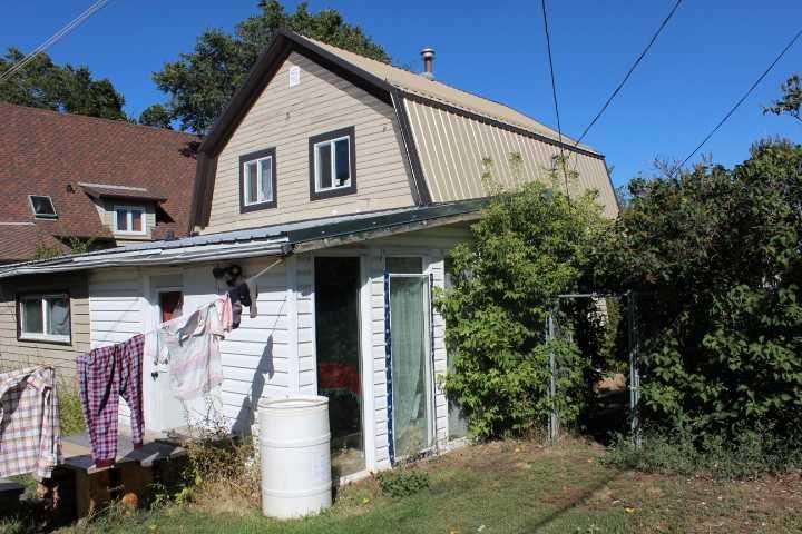 Picture for 309 Centre Street N