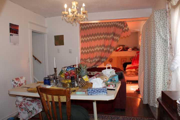 Picture for 309 Centre Street N