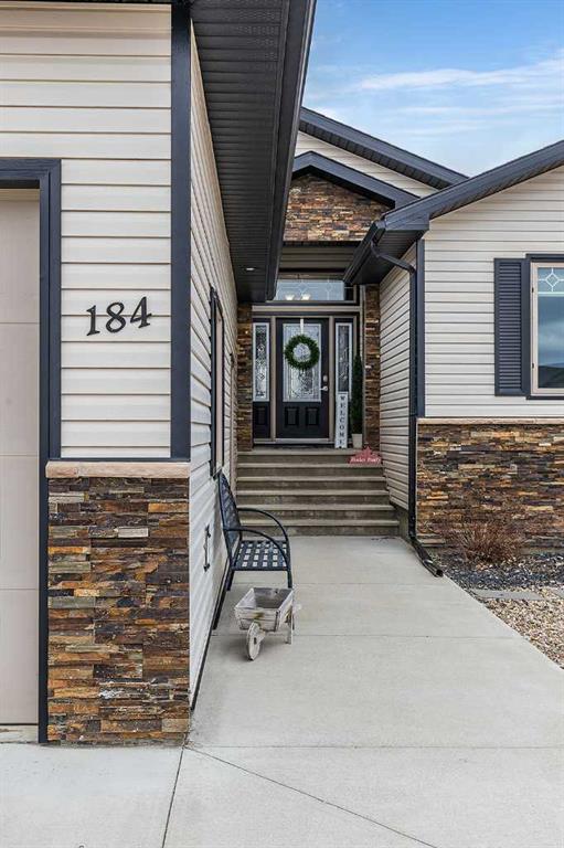 Picture for 184 Ranchman Crescent NE