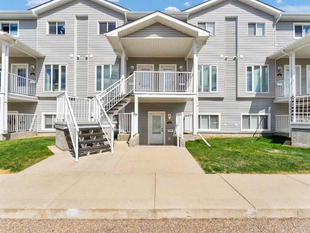 Picture for 315 Northlands Pointe NE