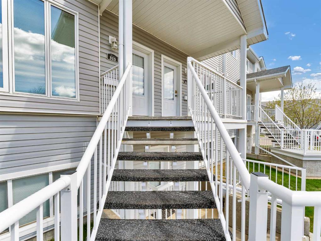 Picture for 315 Northlands Pointe NE