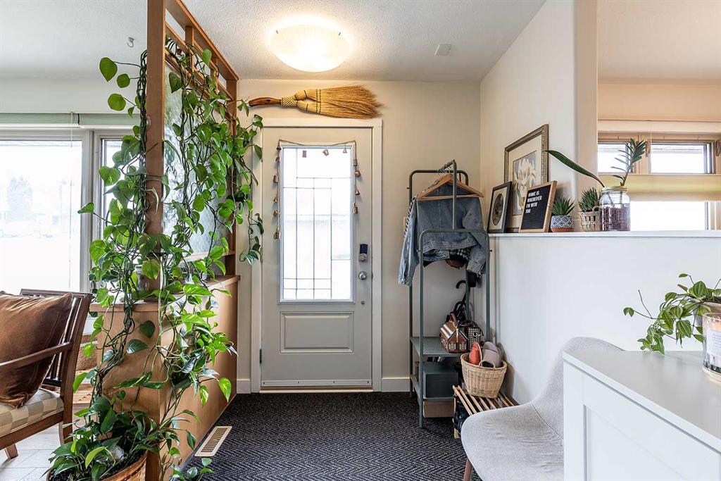 Picture for 75 Robertson Way SW