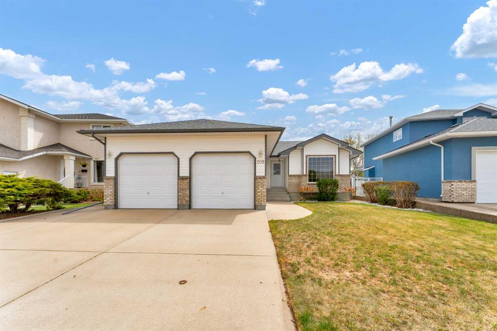 Picture for 208 Perry Crescent NE