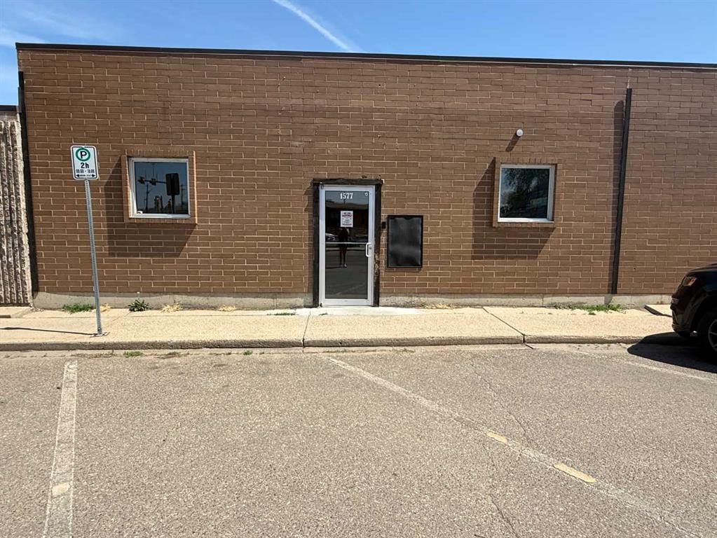 Picture for 1577 Dunmore Road SE