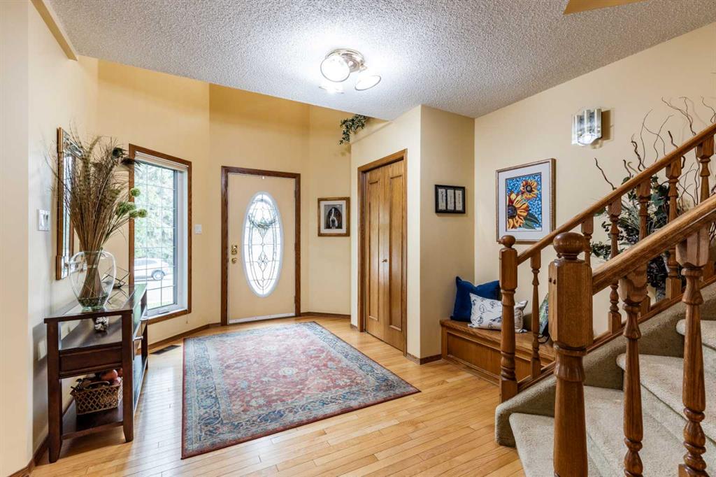 Picture for 6 Pine Court NE