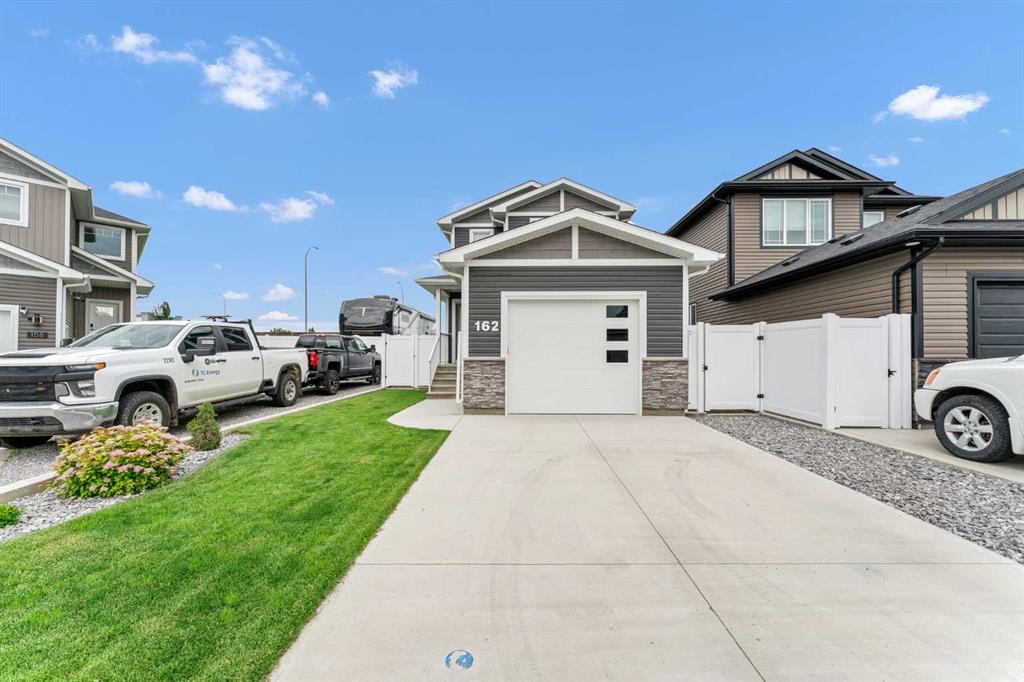 Picture for 162 Somerset Way SE
