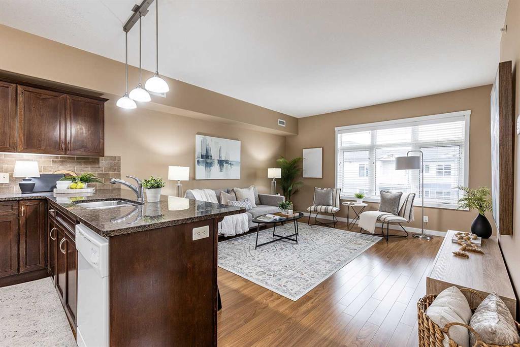 Picture for 501, 19 Terrace View NE https://www.cirrealty.ca/reb/mhreb/1/A2265321_11.jpg