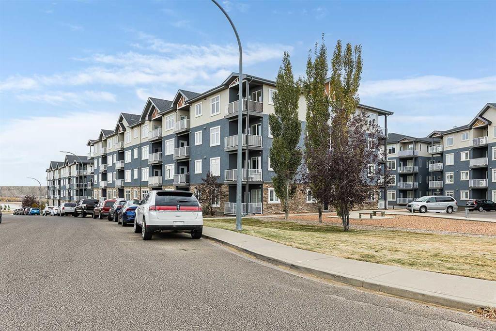 Picture for 501, 19 Terrace View NE https://www.cirrealty.ca/reb/mhreb/1/A2265321_44.jpg