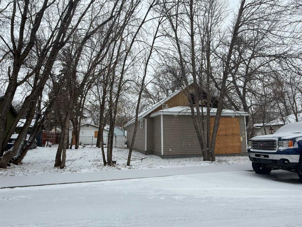 Picture for 216 Centre Street 