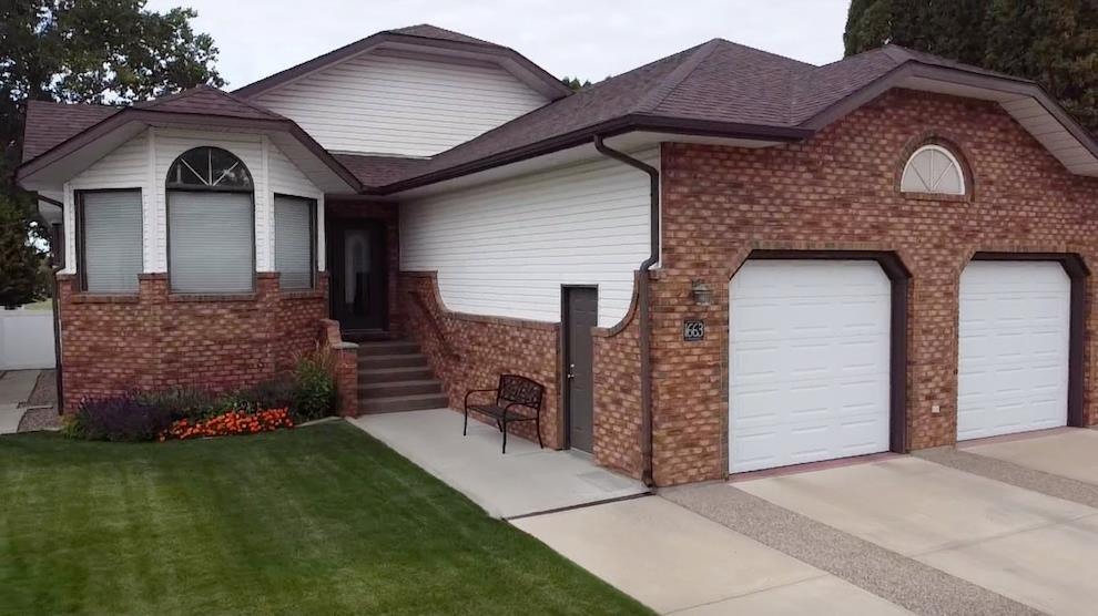 Picture for 1663 31 Street SE