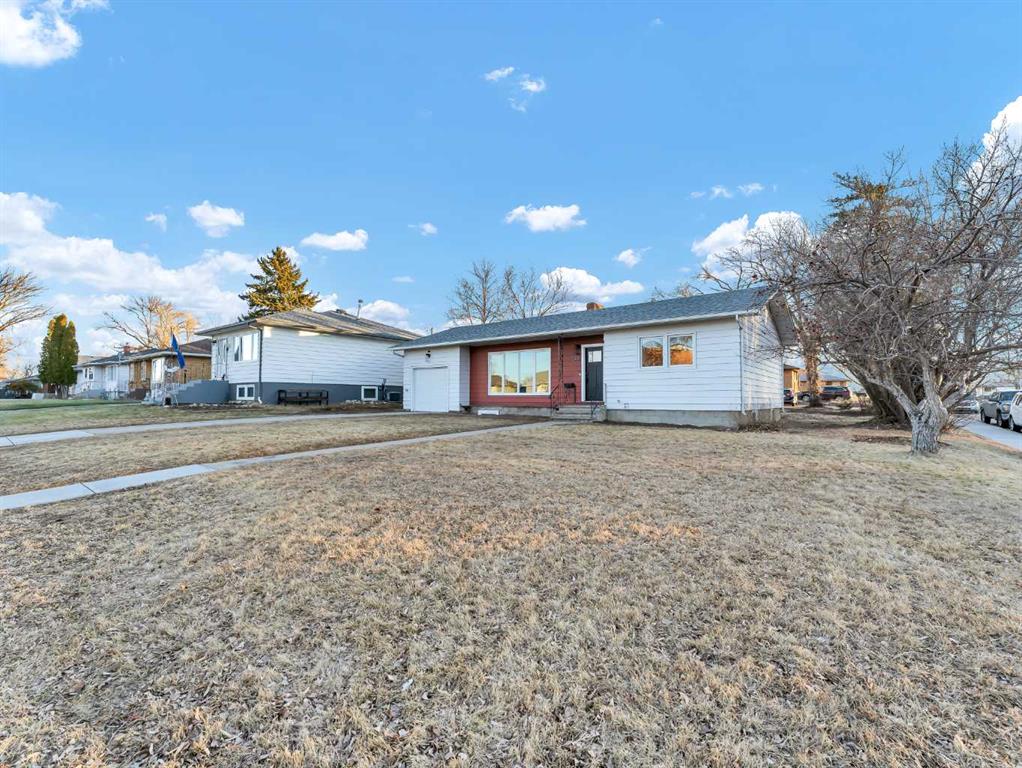 Picture for 695 6 Street SW