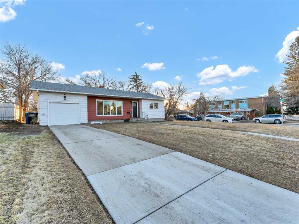 Picture for 695 6 Street SW