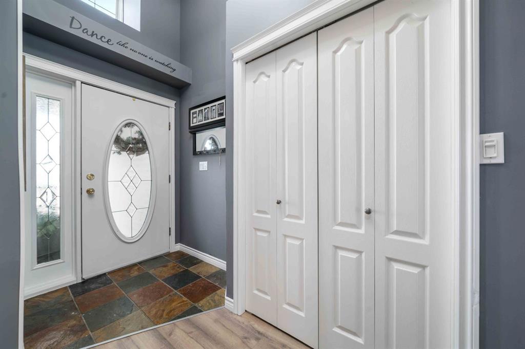 Picture for 110 Redcliff Way SW