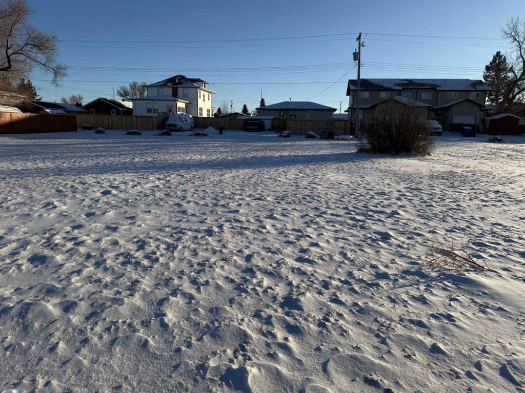 Picture for 113 7 Avenue E