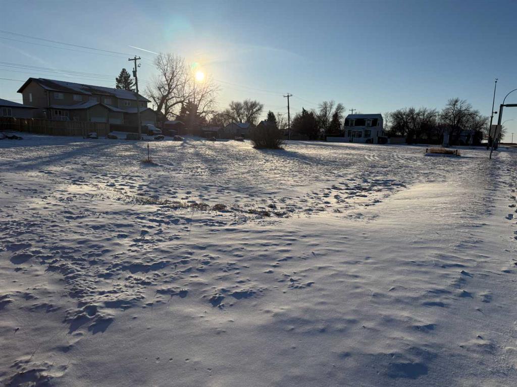 Picture for 113 7 Avenue E