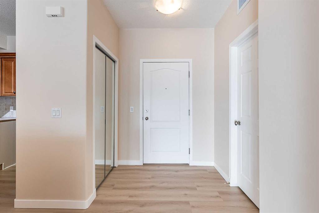 Picture for 307, 29 River Ridge Drive NW