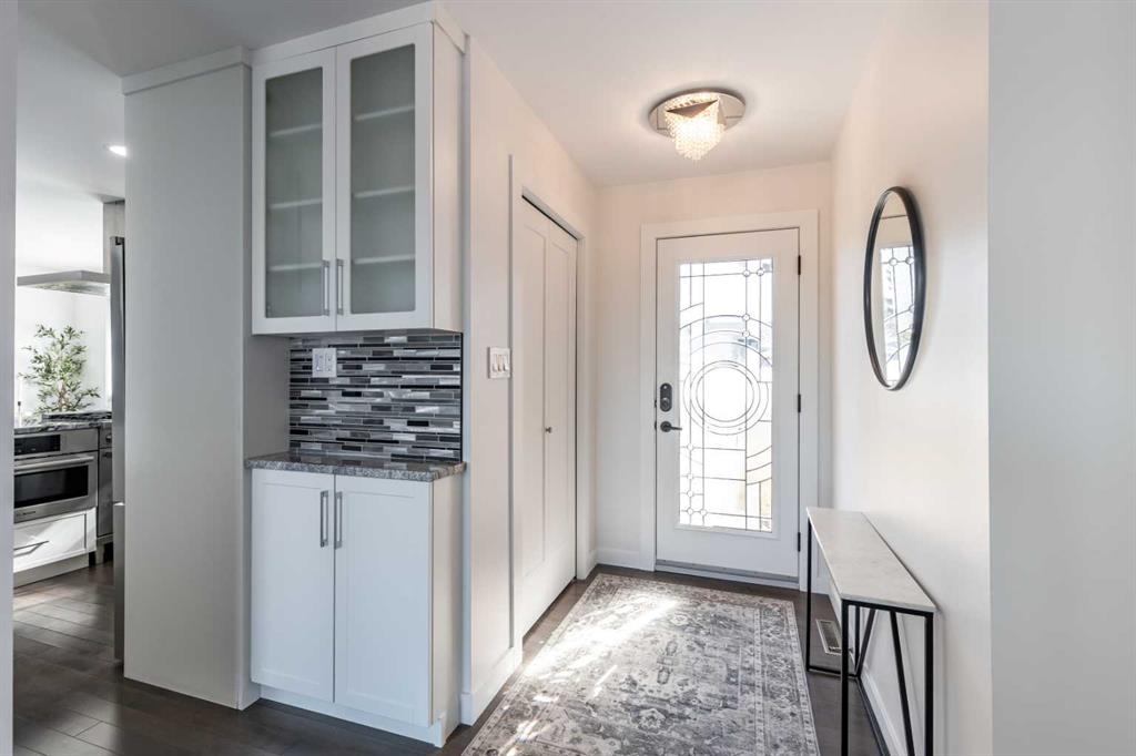 Picture for 586 Prospect Drive SW