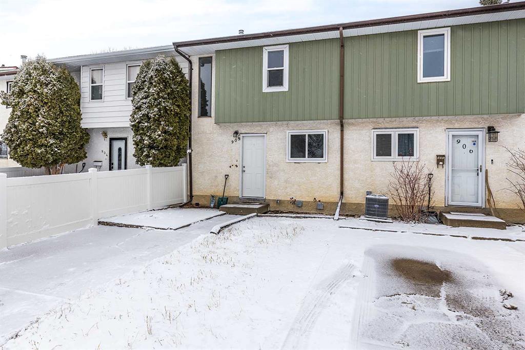 Picture for 905 Clennel Crescent SE