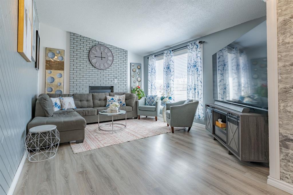 Picture for 2898 Dunmore Road SE