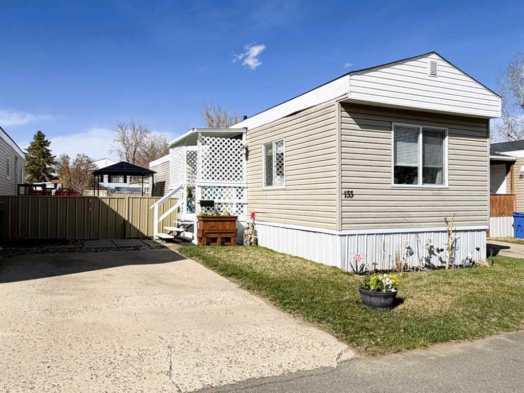 Picture for 133, 4000 13 Avenue SE