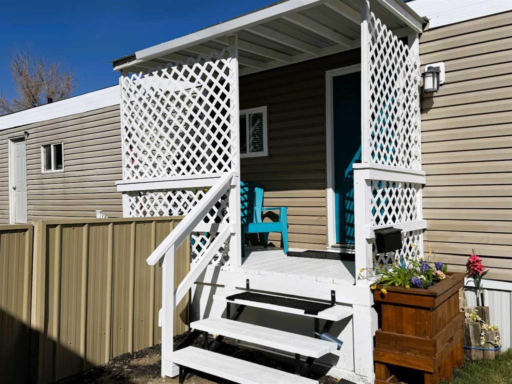 Picture for 133, 4000 13 Avenue SE