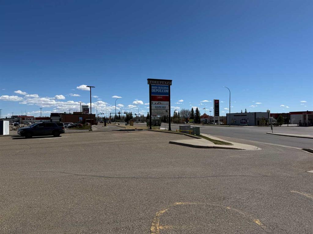 Picture for #1, 40 Strachan Court SE