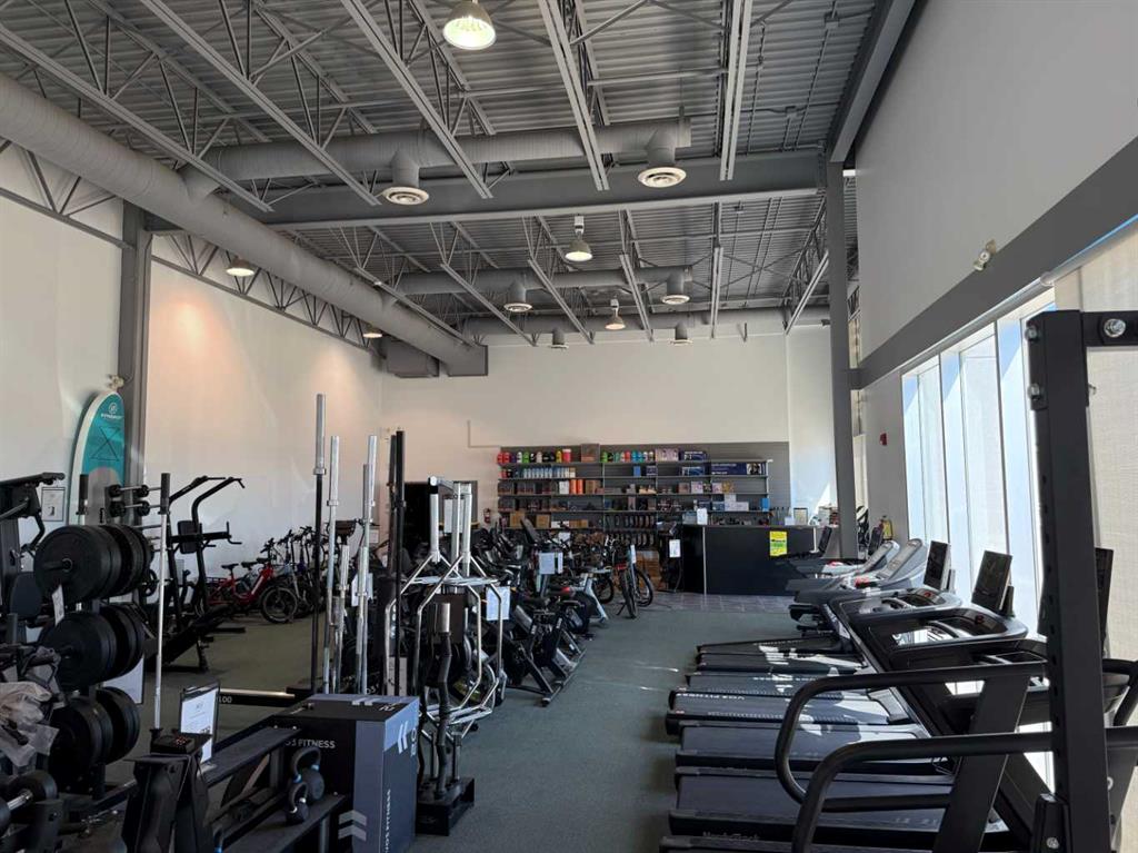 Picture for #1, 40 Strachan Court SE