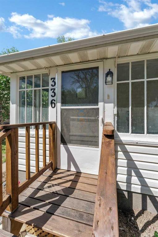 Picture for 336 7 Street SE