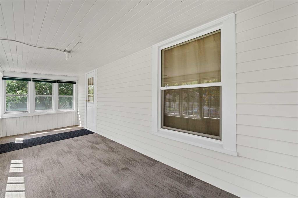 Picture for 336 7 Street SE